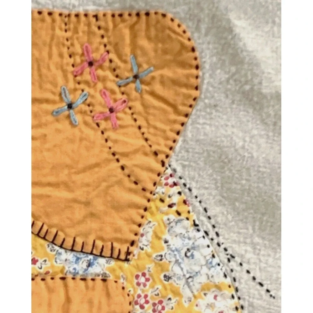 3 Flour Sack 1930's Cotton Tea Towels Sunbonnet Sue Embroidery & Appliqued 32